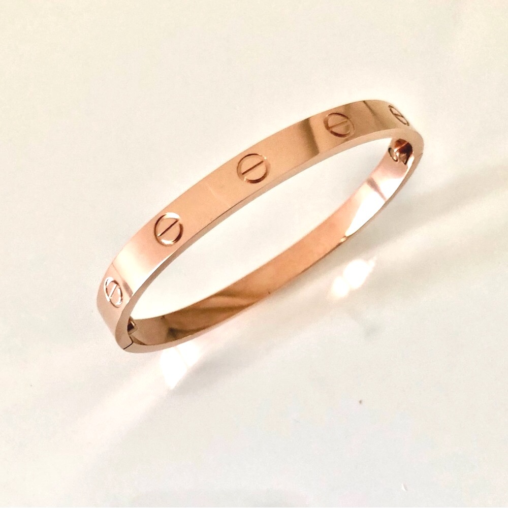 Rose Gold Screw Bracelet Cuff Classic Model - Picture 4 of 8